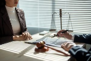 Read more about the article Uncontested Divorce vs. Traditional Divorce Process